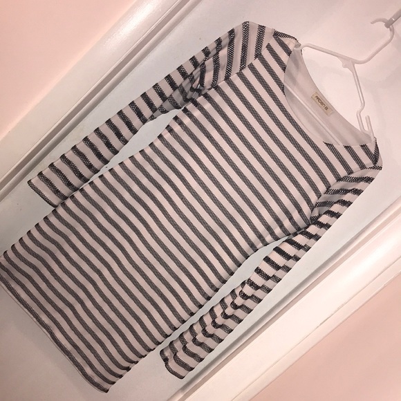 Arden B Dresses & Skirts - White/black stripped Arden B dress Arden B Dresses & Skirts - White/black stripped Arden B dress